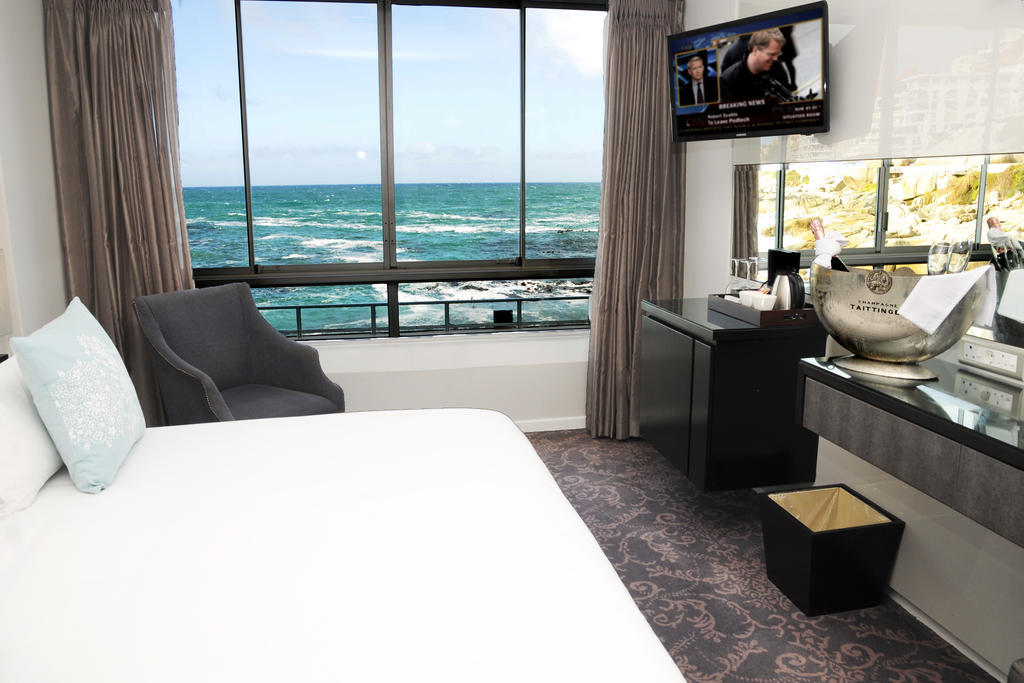 Ambassador Hotel And Self Catering Apartments Cape Town Exterior photo