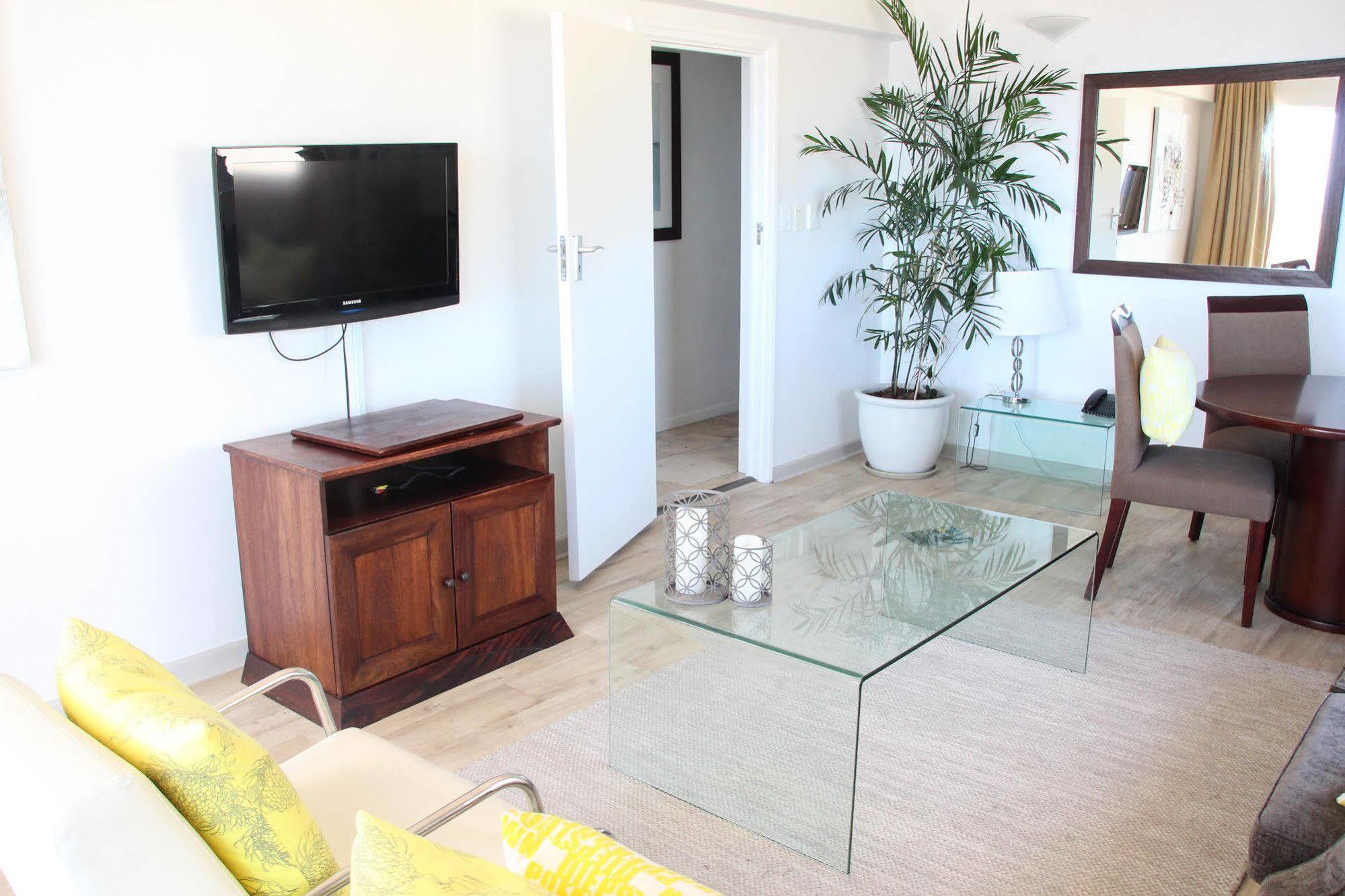 Ambassador Hotel And Self Catering Apartments Cape Town Exterior photo