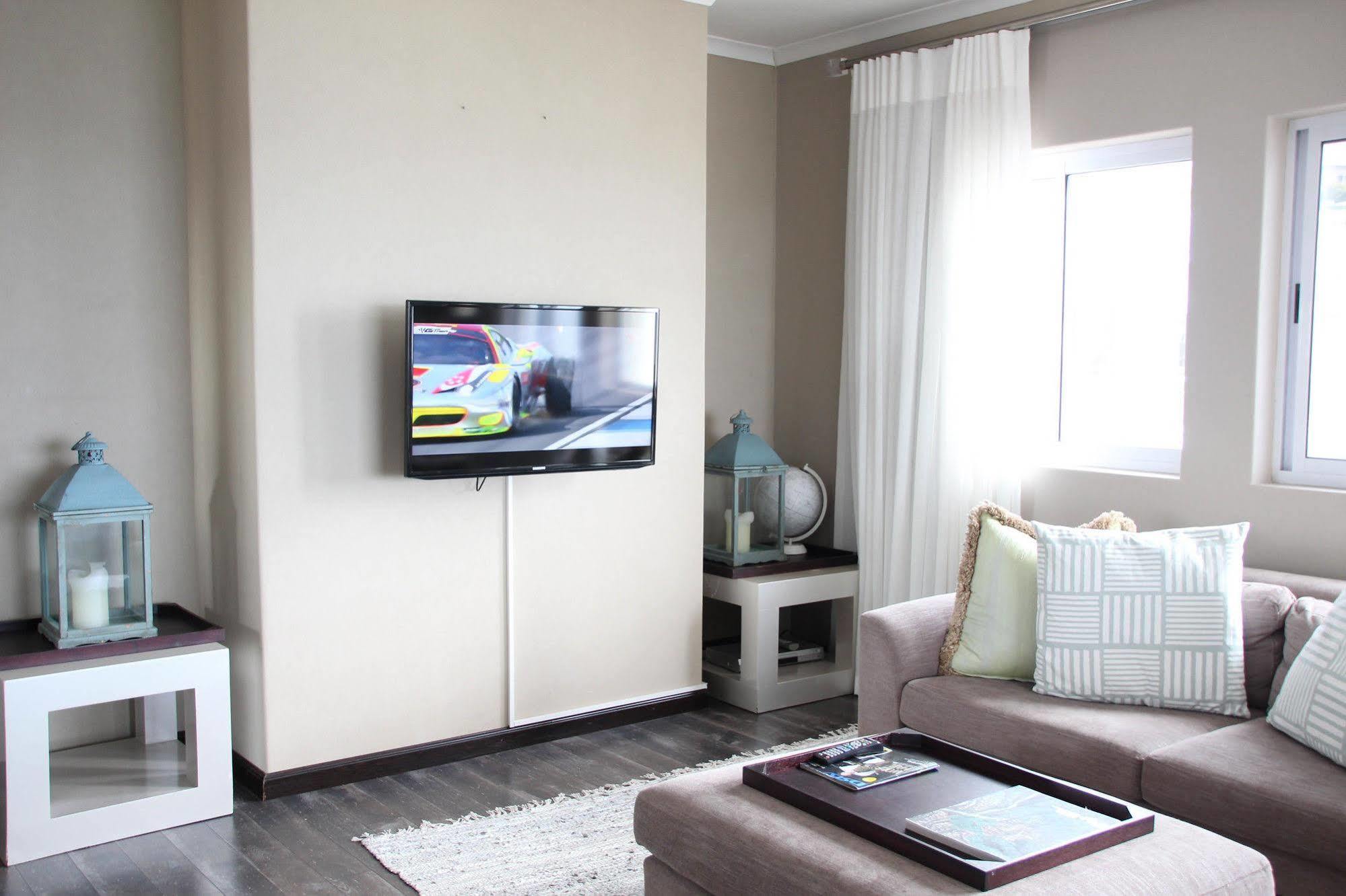 Ambassador Hotel And Self Catering Apartments Cape Town Exterior photo