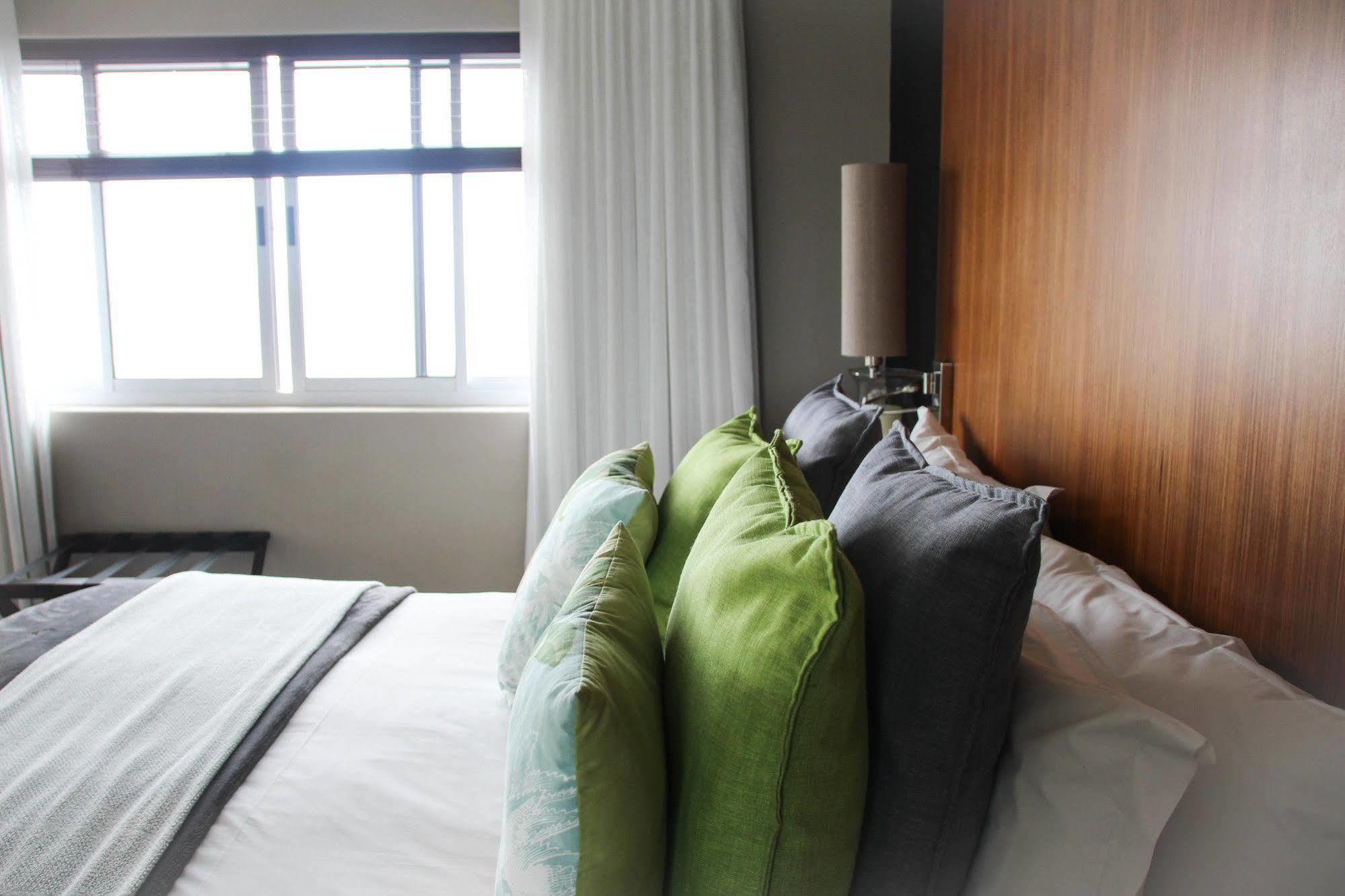 Ambassador Hotel And Self Catering Apartments Cape Town Exterior photo