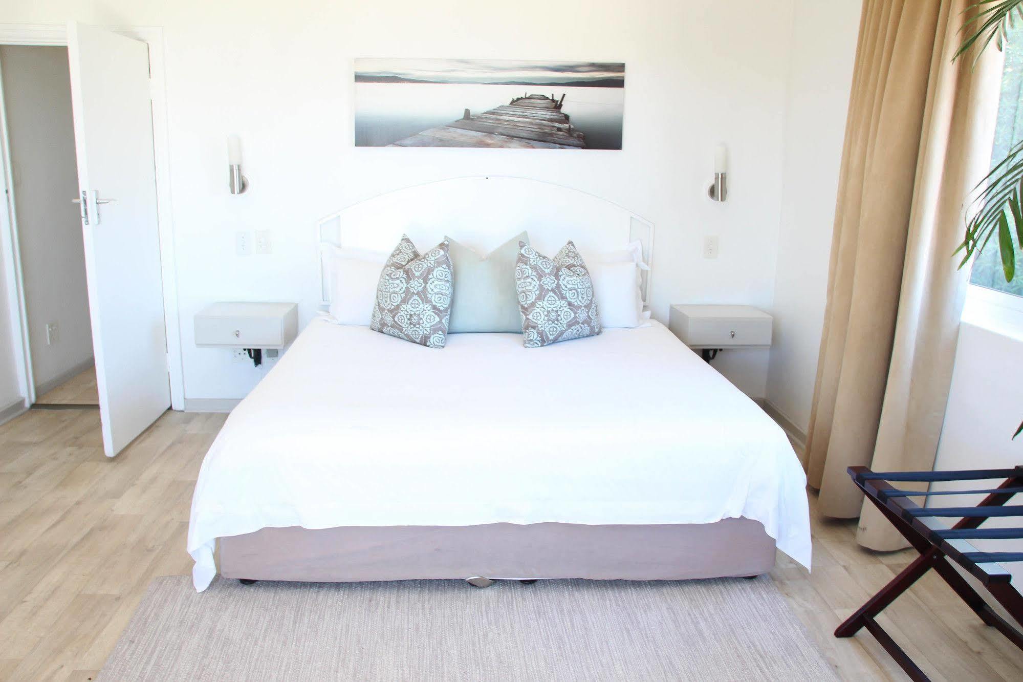 Ambassador Hotel And Self Catering Apartments Cape Town Exterior photo